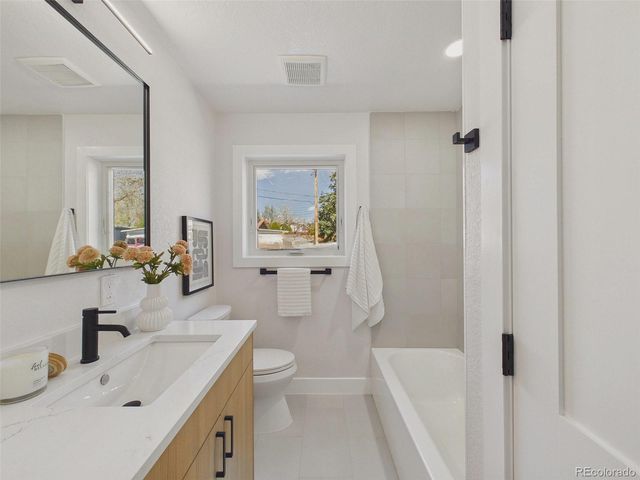 13670 W 51st Place, Arvada, CO 80002