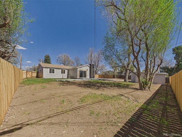 13670 W 51st Place, Arvada, CO 80002