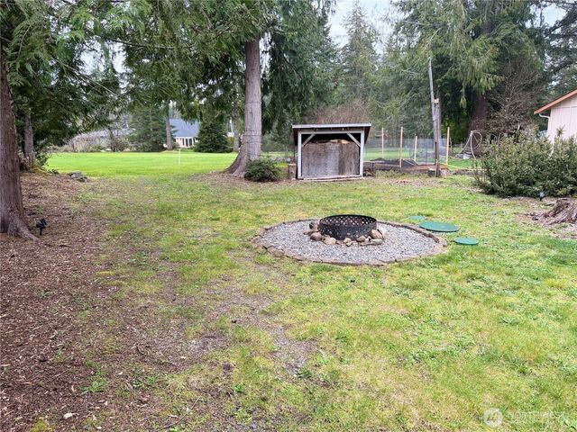 541 E Saint Andrews Drive, Shelton, WA 98584