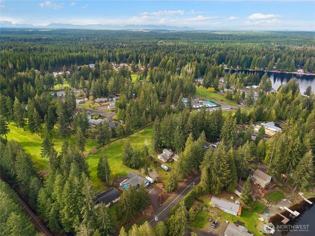 541 E Saint Andrews Drive, Shelton, WA 98584