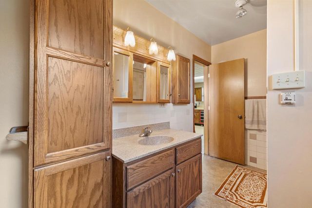 2223 Jackson STREET, New Holstein, WI 53061