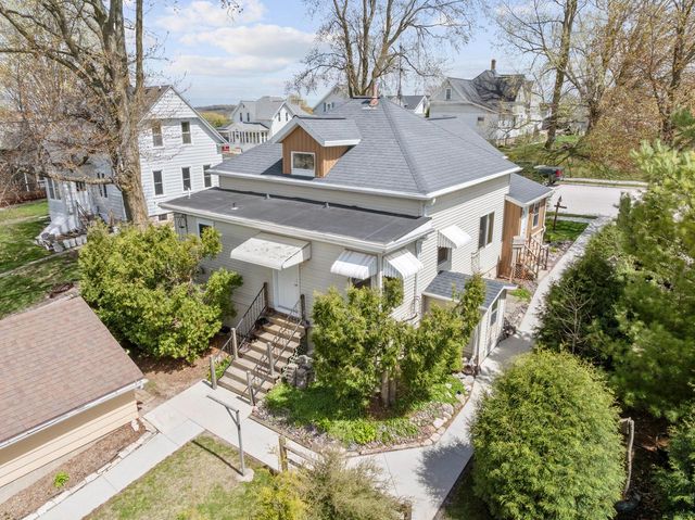 2223 Jackson STREET, New Holstein, WI 53061