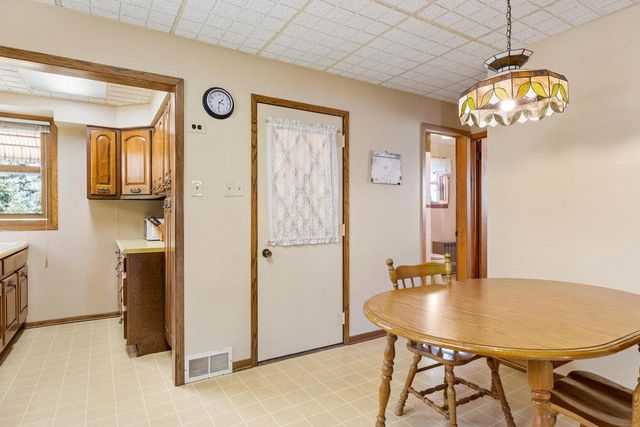 2223 Jackson STREET, New Holstein, WI 53061