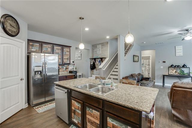 410 Maple Brook Drive, Dawsonville, GA 30534