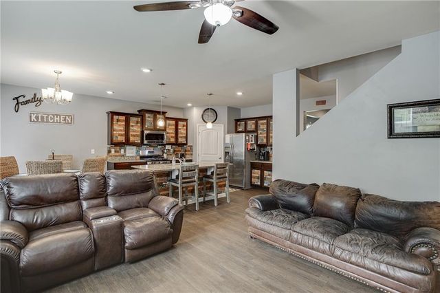 410 Maple Brook Drive, Dawsonville, GA 30534