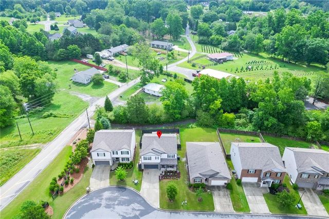 410 Maple Brook Drive, Dawsonville, GA 30534