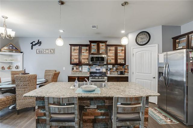 410 Maple Brook Drive, Dawsonville, GA 30534