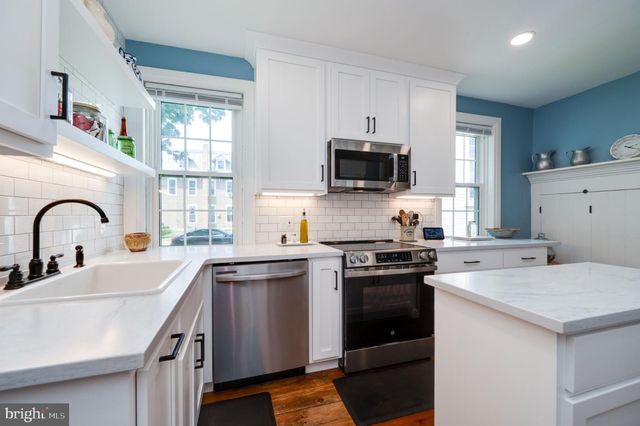 445 N MAIN ST, Bernville, PA 19506
