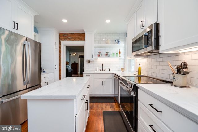 445 N MAIN ST, Bernville, PA 19506