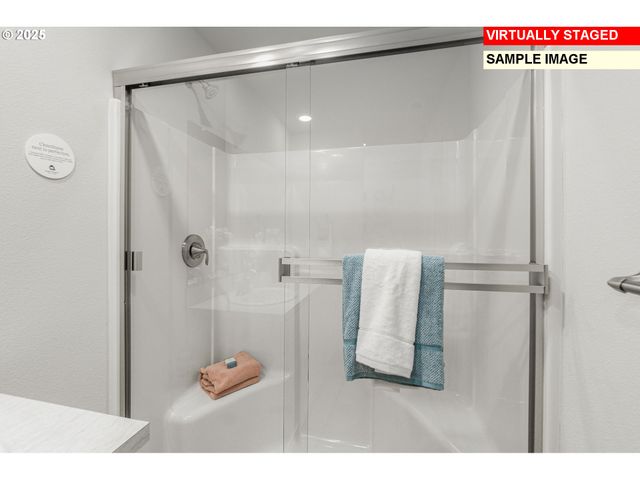 2961 Quail Ave, Woodburn, OR 97071