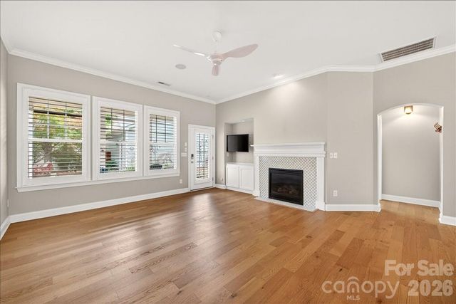 12422 Brenthaven Drive, Davidson, NC 28036