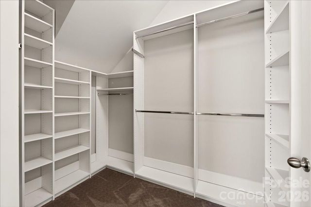 12422 Brenthaven Drive, Davidson, NC 28036