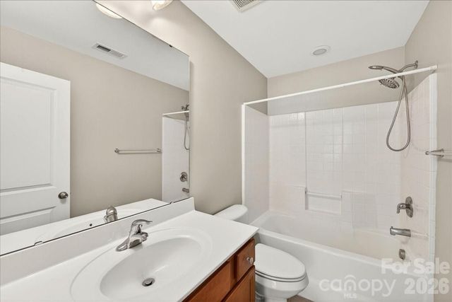 12422 Brenthaven Drive, Davidson, NC 28036