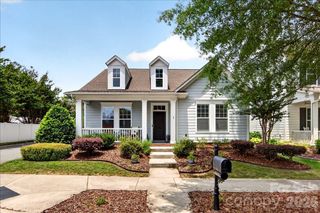 12422 Brenthaven Drive, Davidson, NC 28036