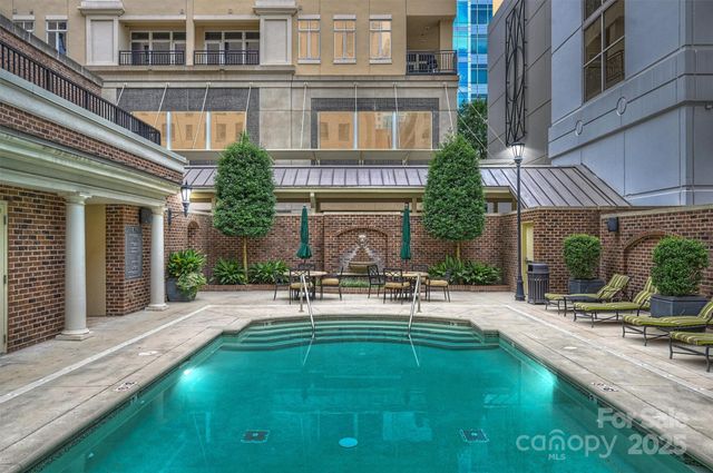 230 S Tryon Street 403, Charlotte, NC 28202
