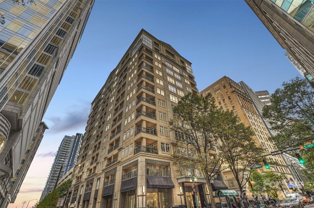 230 S Tryon Street 403, Charlotte, NC 28202