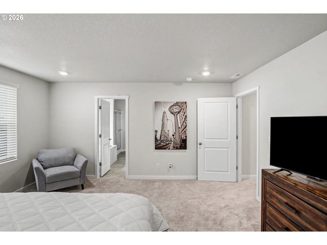 2275 MISTY GLEN Ave, Salem, OR 97304