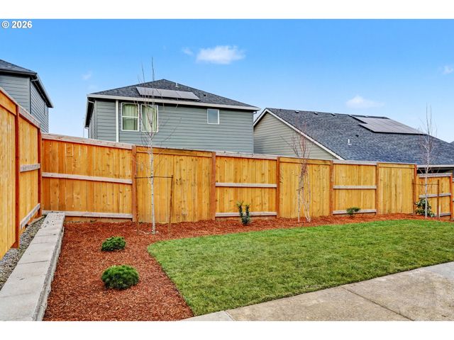 2275 MISTY GLEN Ave, Salem, OR 97304