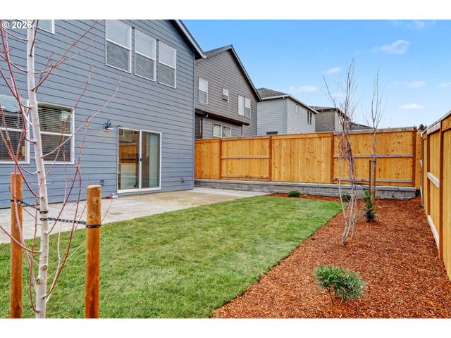 2275 MISTY GLEN Ave, Salem, OR 97304