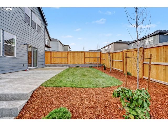 2275 MISTY GLEN Ave, Salem, OR 97304