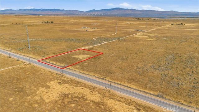 10500 W Ave D, Lancaster, CA 93536