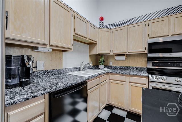 19 Rustic Lane, Savannah, GA 31406