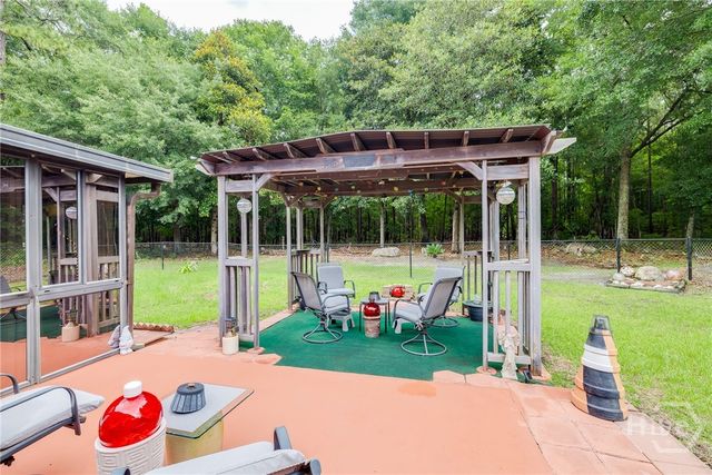 19 Rustic Lane, Savannah, GA 31406