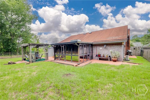 19 Rustic Lane, Savannah, GA 31406