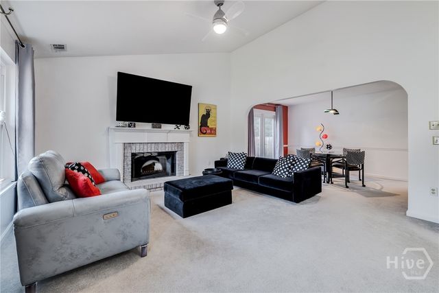 19 Rustic Lane, Savannah, GA 31406