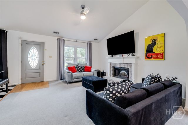 19 Rustic Lane, Savannah, GA 31406