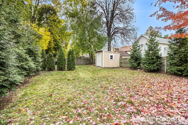 344 Highland Street SE, Grand Rapids, MI 49507