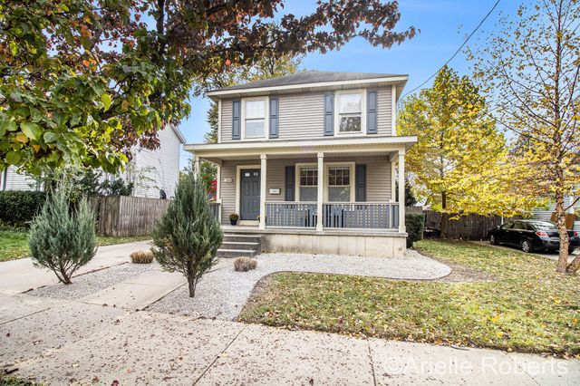 344 Highland Street SE, Grand Rapids, MI 49507