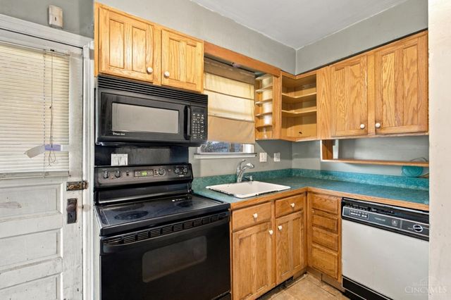 3992 Simpson Avenue, Fairfax, OH 45227