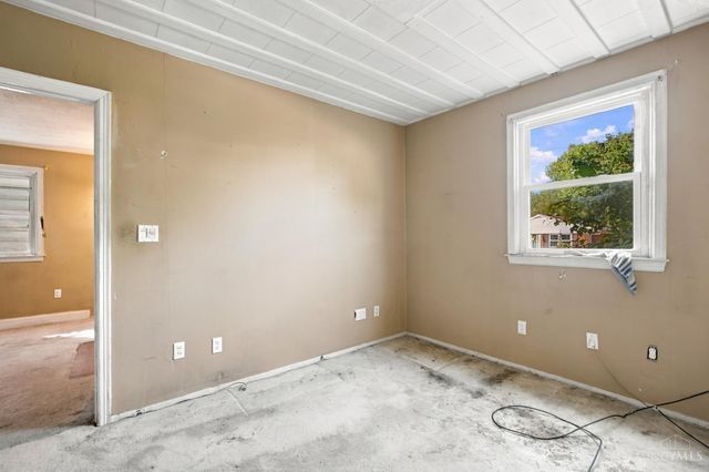 3992 Simpson Avenue, Fairfax, OH 45227
