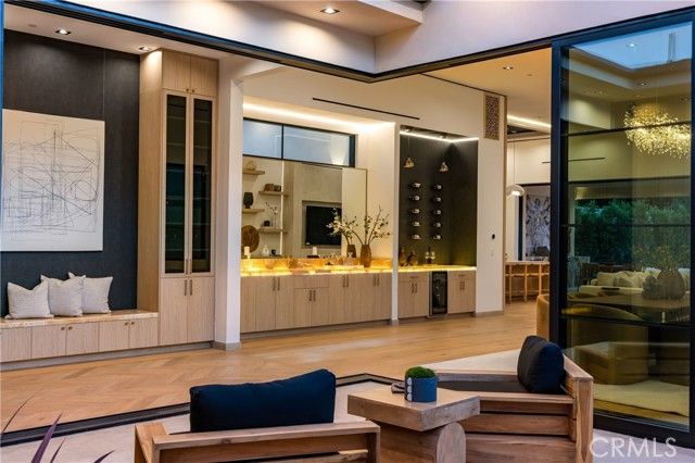 11826 Kling Street, Valley Village, CA 91607