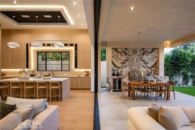 11826 Kling Street, Valley Village, CA 91607