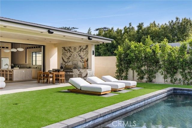 11826 Kling Street, Valley Village, CA 91607