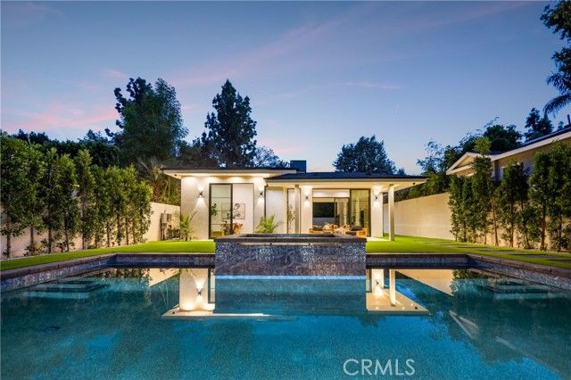 11826 Kling Street, Valley Village, CA 91607