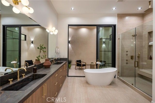 11826 Kling Street, Valley Village, CA 91607