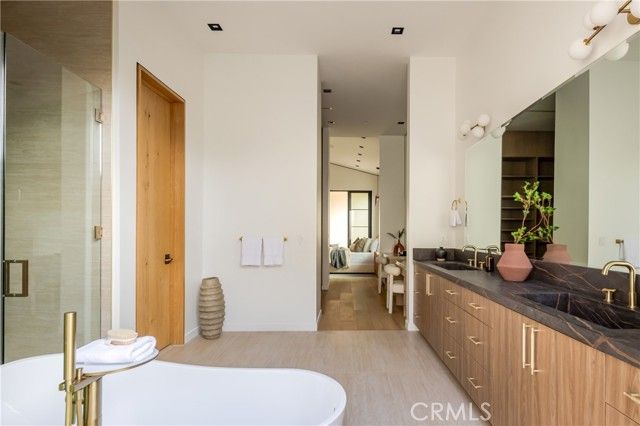 11826 Kling Street, Valley Village, CA 91607