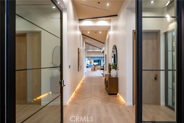 11826 Kling Street, Valley Village, CA 91607