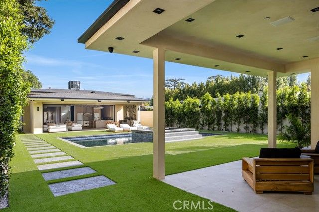 11826 Kling Street, Valley Village, CA 91607