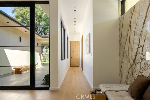 11826 Kling Street, Valley Village, CA 91607