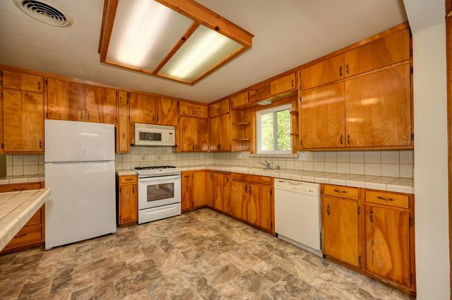 4541 Meadowbrook Rd, Garden Valley, CA 95633