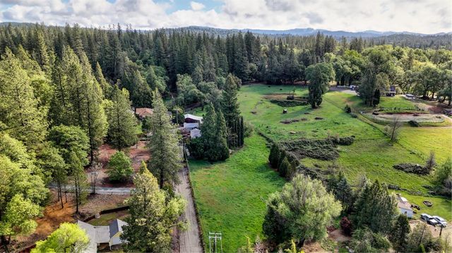 4541 Meadowbrook Rd, Garden Valley, CA 95633