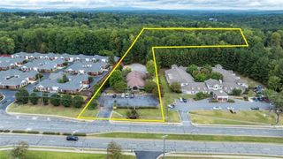 1817 Eagle Drive, Woodstock, GA 30189