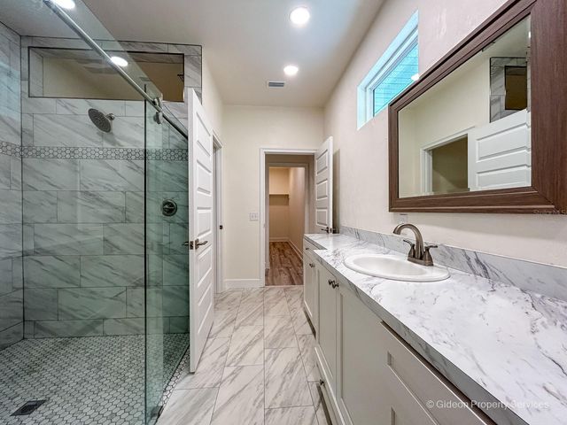 4460 NW 19TH STREET, Gainesville, FL 32605