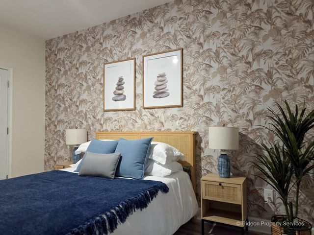 4460 NW 19TH STREET, Gainesville, FL 32605