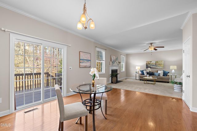 917 Bentbury Way, Cary, NC 27518