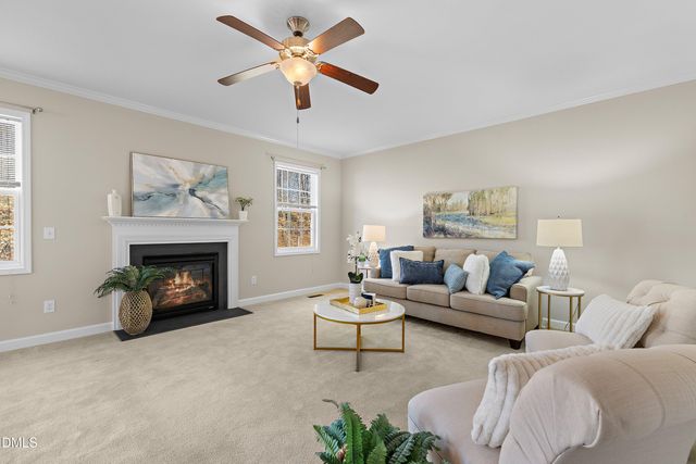 917 Bentbury Way, Cary, NC 27518